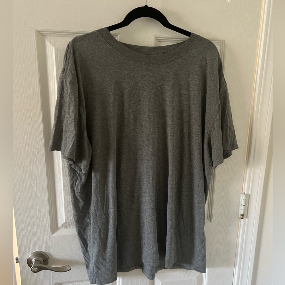 Lululemon All Yours T - Women’s 14